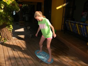 Sophie-warming-up-on-the-Indo-Board