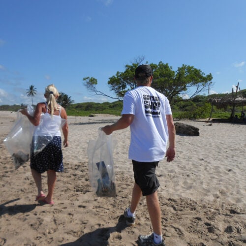 Safari Surf School beach clean up Nosara