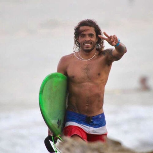 Trico, Safari Surf's Panama manager